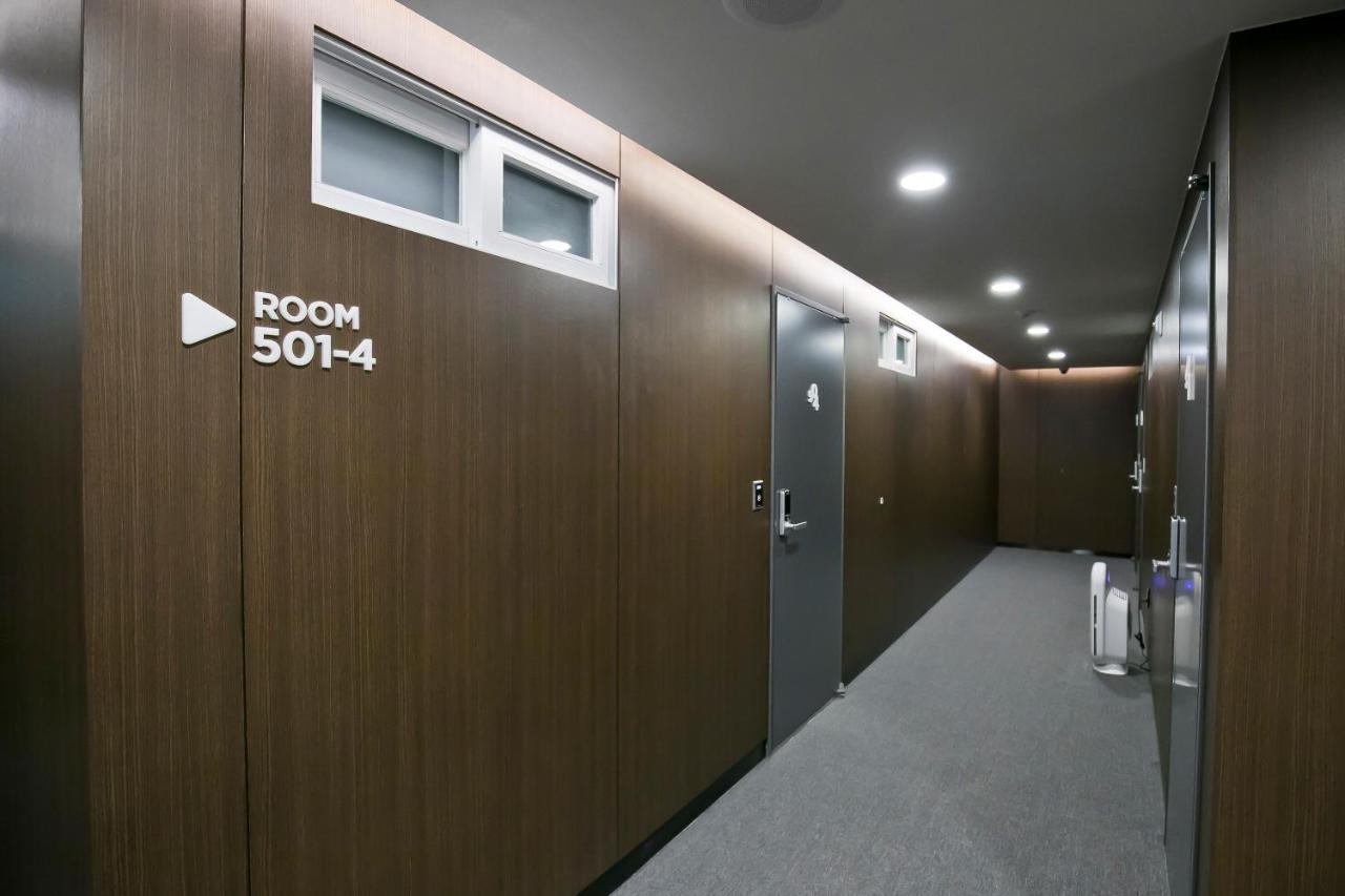 Philstay Myeongdong Station Seúl Exterior foto